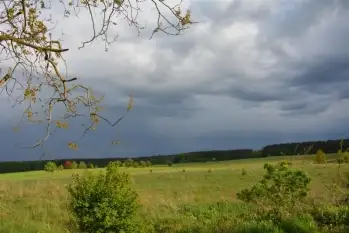 Sprzedam działkę budowlaną na Mazurach - zdjęcie 4